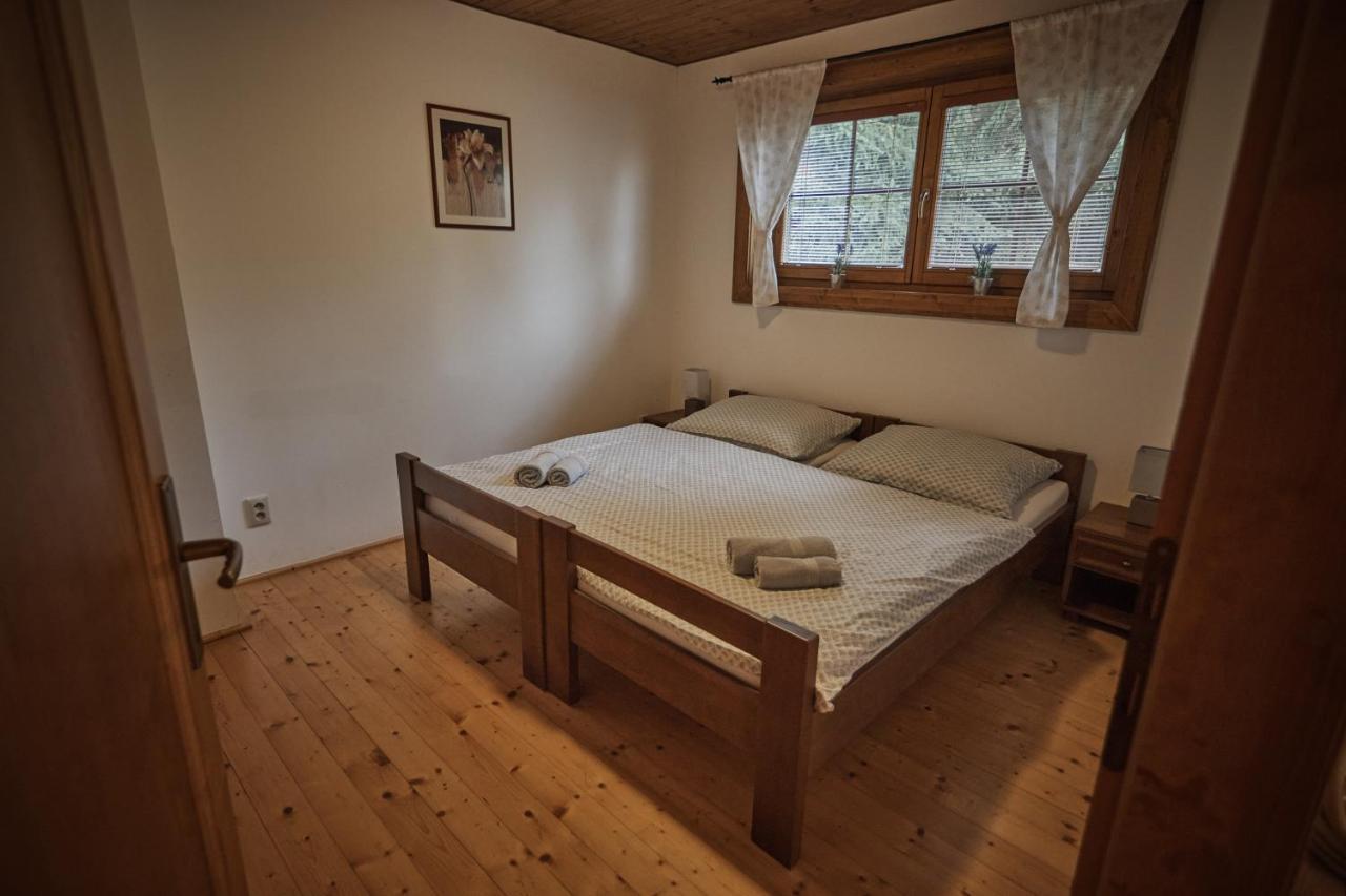 Chata Vrsky Terchová Eksteriør billede
